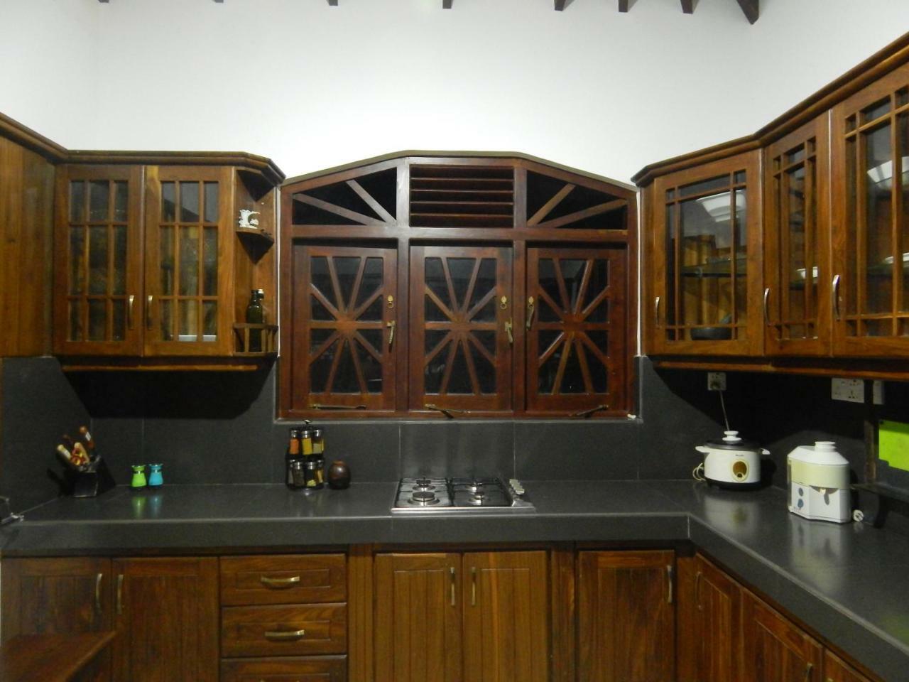 Nenasilu - Sri Lankan Villa Hapugala Luaran gambar